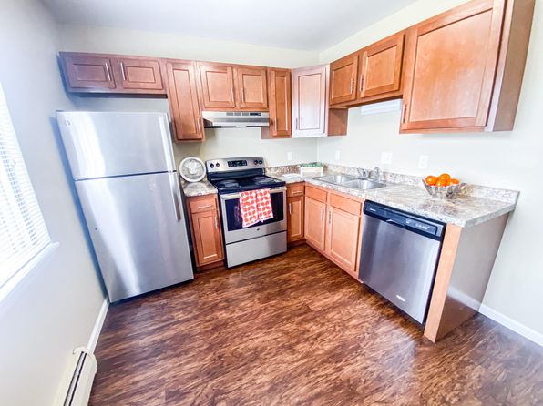 2306 Badger Pkwy APT 2
