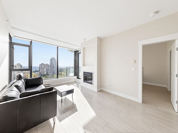 5th image of 7088 18th Ave #2309