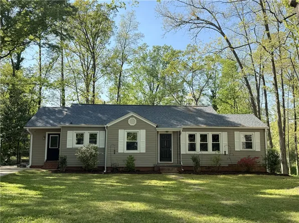 106 Evans Pl, Clemson, SC 29631