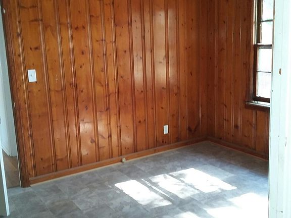 5th image of 668 Kennesaw Dr SE