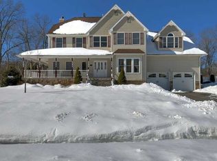 1 Gina Marie Ct, Wayne, NJ 07470