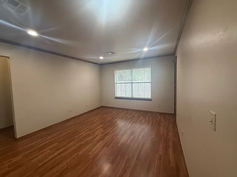 118 Sahoma Ter — Photo 10