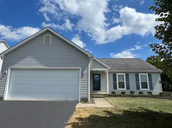 1632 Bush Hill Dr, Lancaster, OH 43130