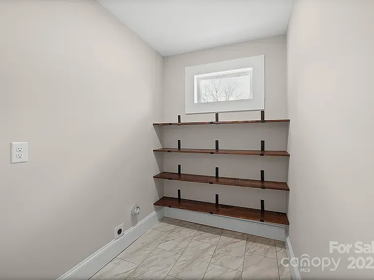 1108 Lutz St SW — Photo 15