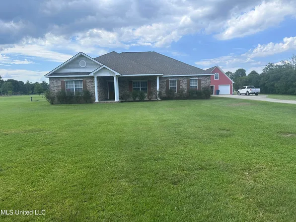 8101 Pecan Ridge Dr, Moss Point, MS 39562