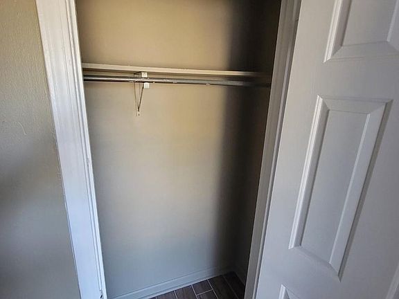 walk in closet