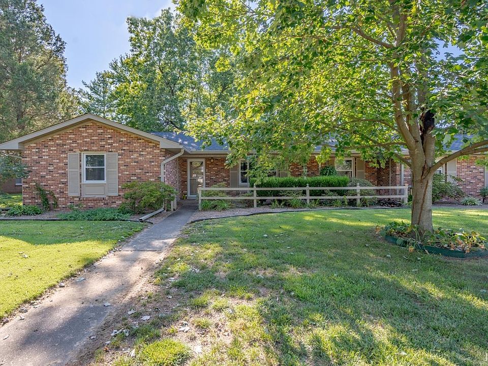 1st image of 1521 Oriole Dr