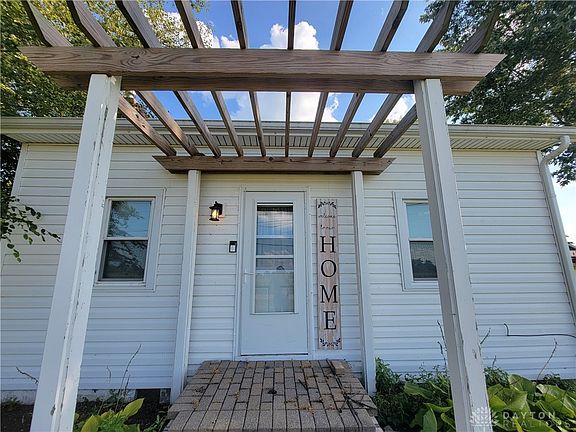 2nd image of 12368 Brookville Pyrmont Rd