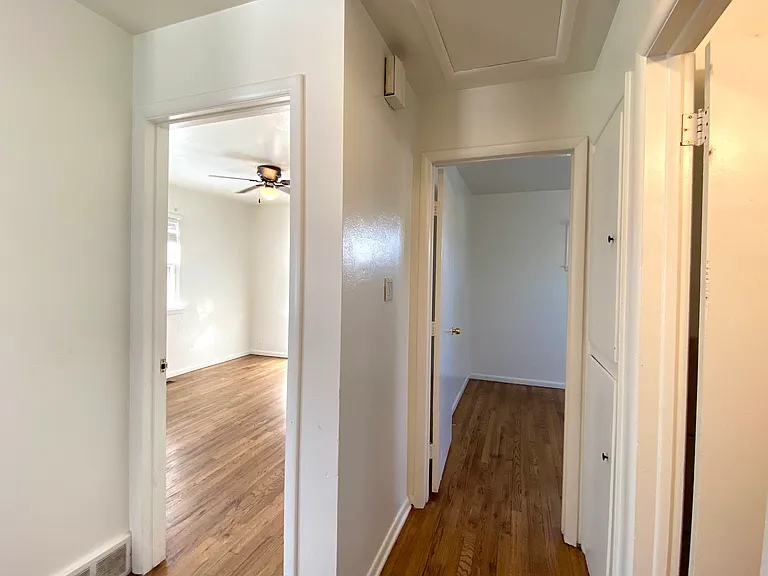 1310 S Newton St — Photo 9