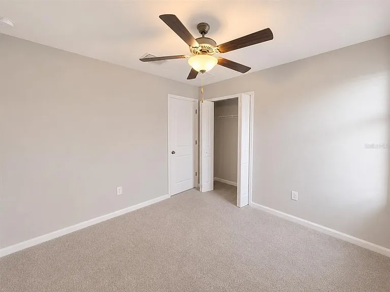 16717 Delia St — Photo 15