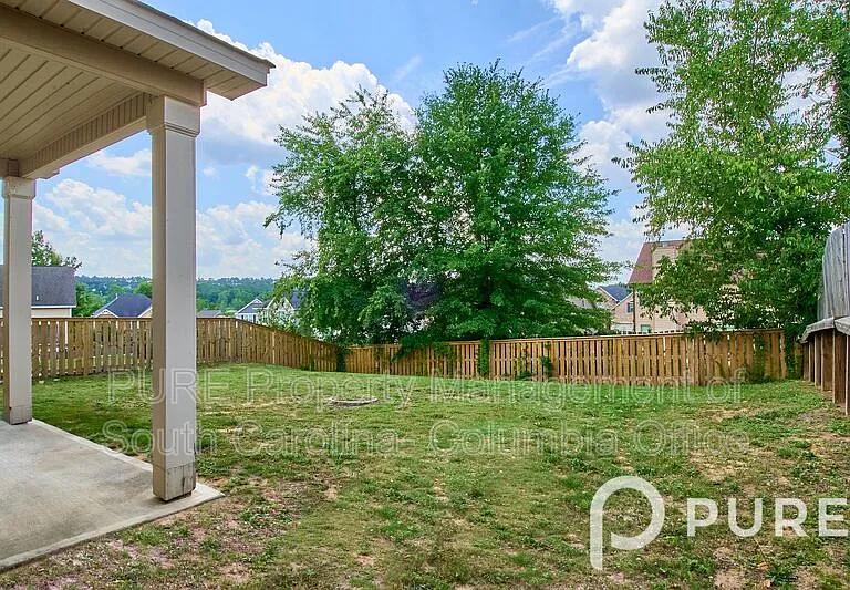 522 Moulton Way — Photo 4