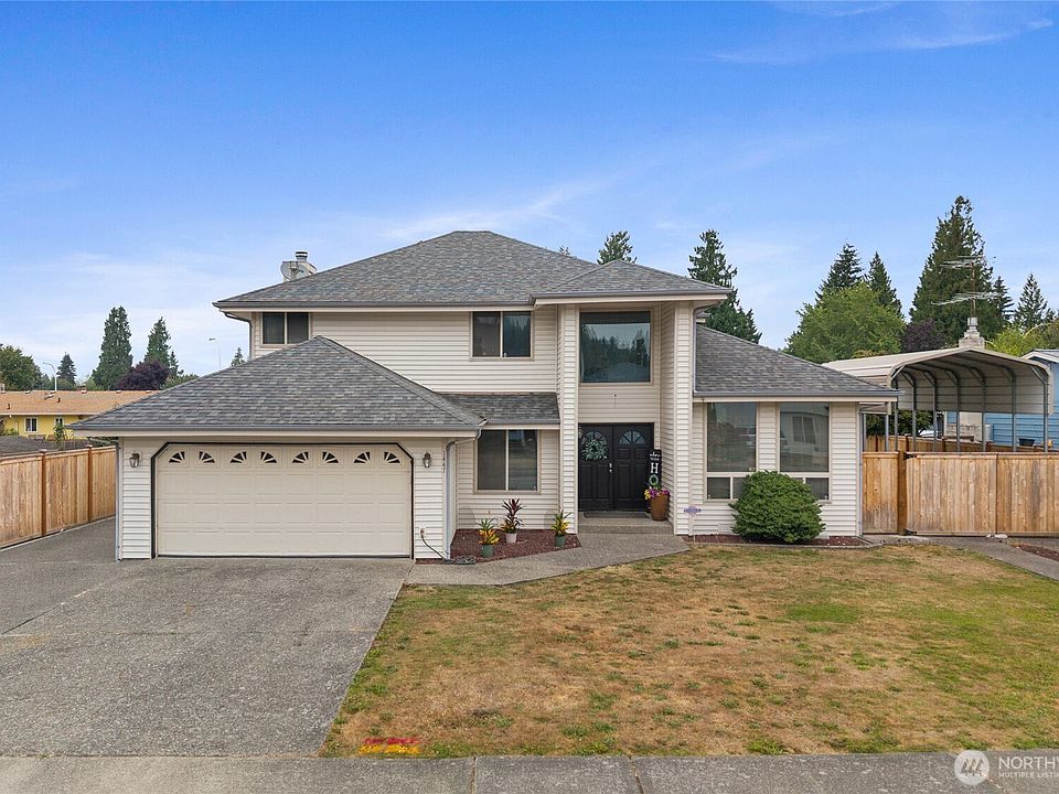 1st image of 1447 33rd Street SE
