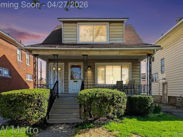 85 Walnut St, River Rouge, MI 48218
