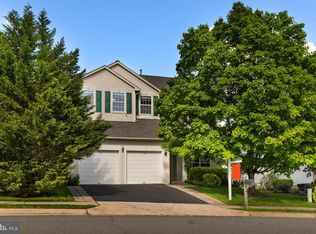 14006 Wood Rock Way, Centreville, VA 20121