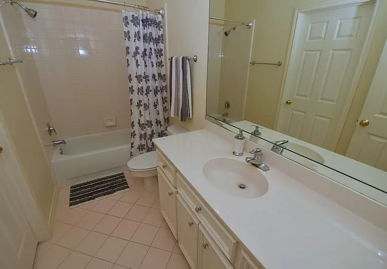 6841 Staffordshire Blvd — Photo 16