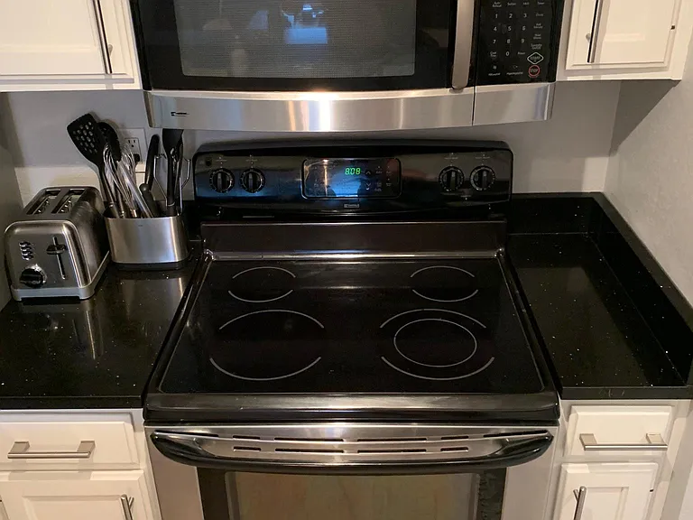 530 S 400 E #2204 — Photo 5