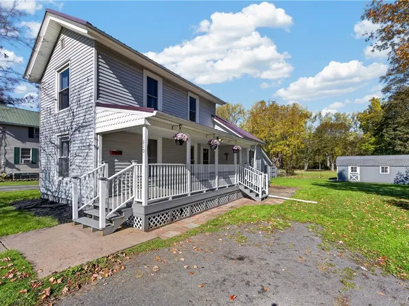 210 Wilson Ave, Canastota, NY 13032
