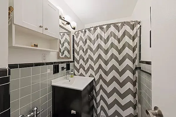 Rented by Douglas Elliman | media 12