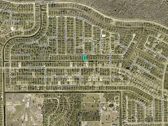 4th image of 465 Woodman Dr