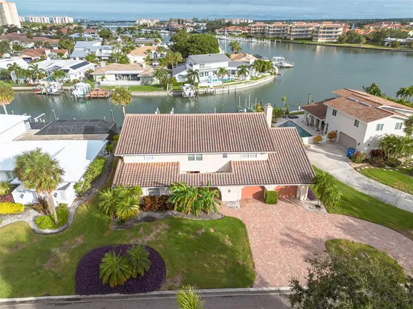 4927 62nd Ave S, Saint Petersburg, FL 33715