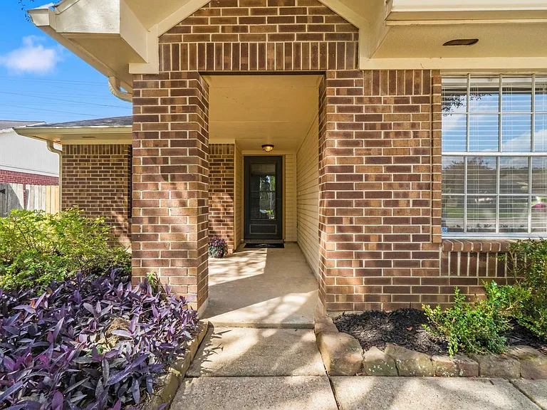 19727 Waverly Park Ln — Photo 11
