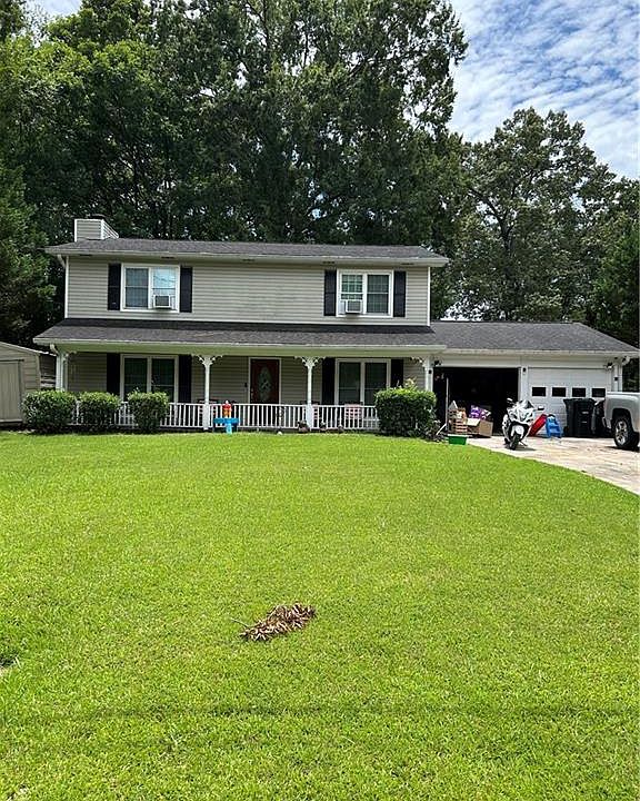 1st image of 27 Pine Bower Rd