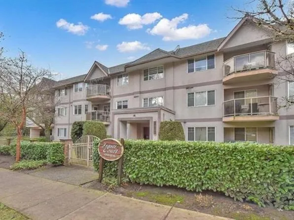 9865 140th St #106, Surrey, BC V3T 4M4