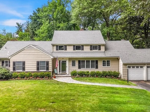 23 Sandy Hill Rd, Chatham Twp., NJ 07928