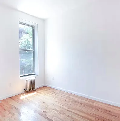 Rented by Blip LLC | media 10