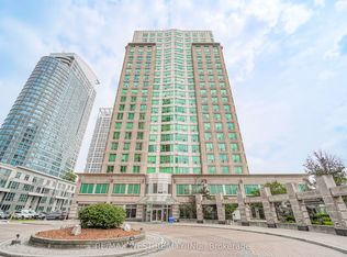 8 Lee Centre Dr #PENTHOUSE 103, Toronto, ON M1H3H8