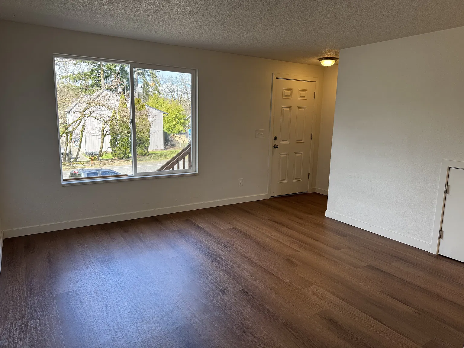 1671 Wyeth (Unit 1-4) - 2 — Photo 4