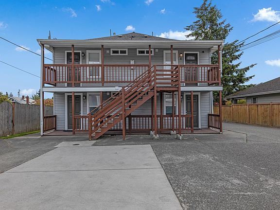5th image of 2524 Chestnut St APT 5
