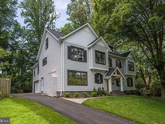 3rd image of 7508 Cayuga Ave