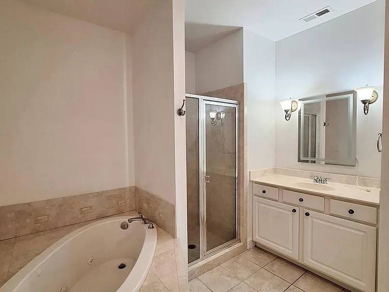 1931 Tara Ct #204 — Photo 7