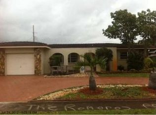 7751 NW 7th St, Pembroke Pines, FL 33024