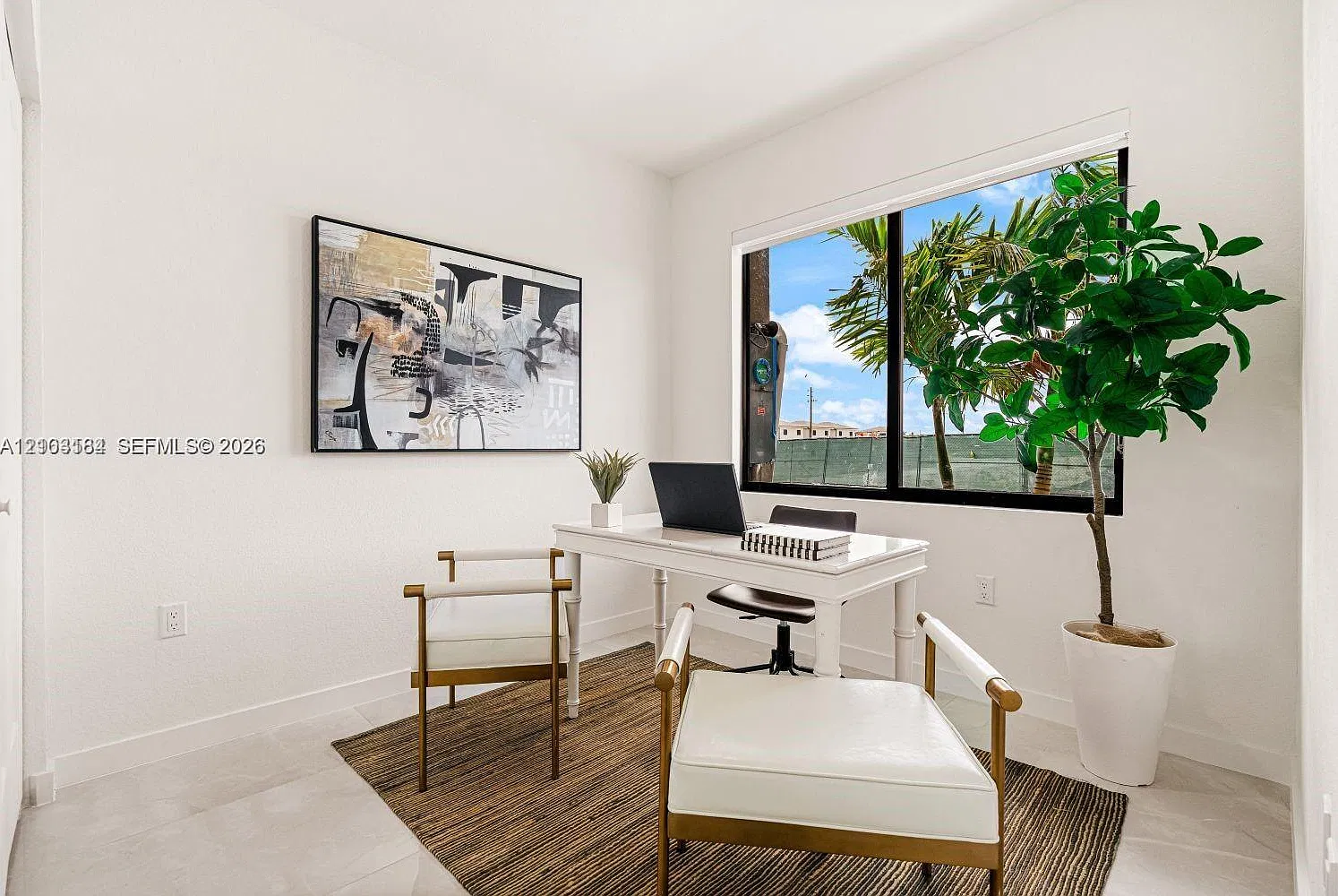 4 bed, 3.0 bath, $3,250 — Photo 1
