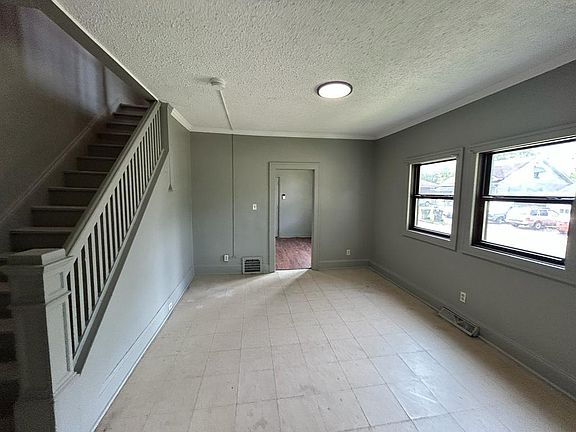 5th image of 2751 Rush Blvd