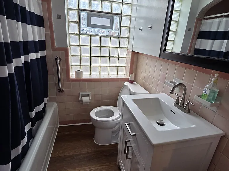 Full bath