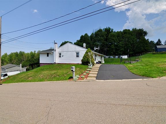 3rd image of 31 Rexleigh St