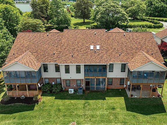 5th image of 1488 Valley Vista Ln