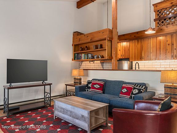 3rd image of 4420 Berry Dr #3823