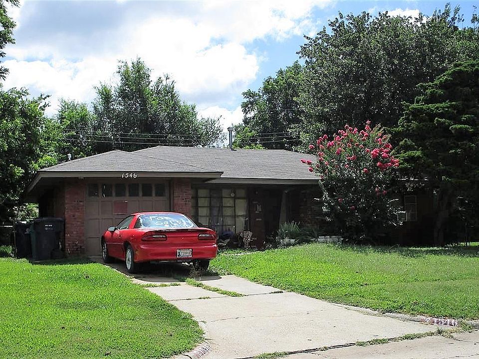 1st image of 1546 NE 43rd St