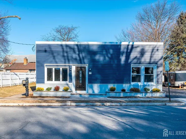 34 Tillman St, Raritan, NJ 08869