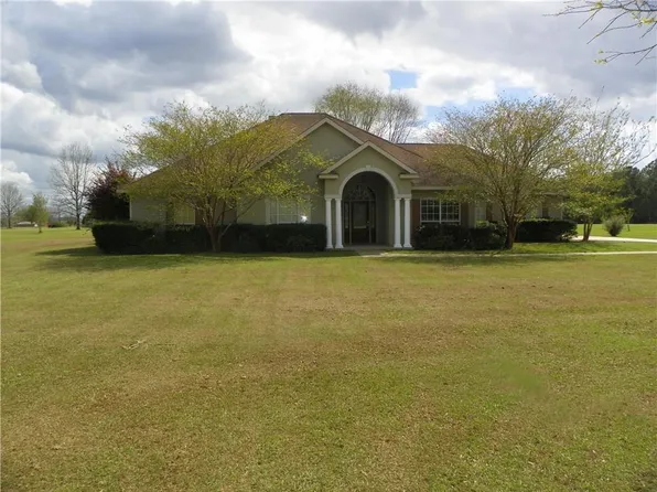14025 Oak Lake Rd, Wilmer, AL 36587