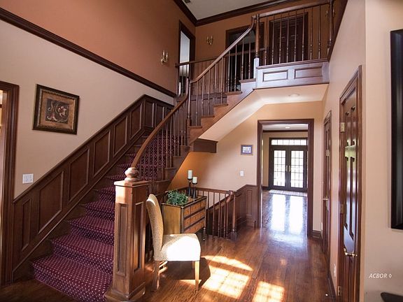 3rd image of 554 Juniper Ln