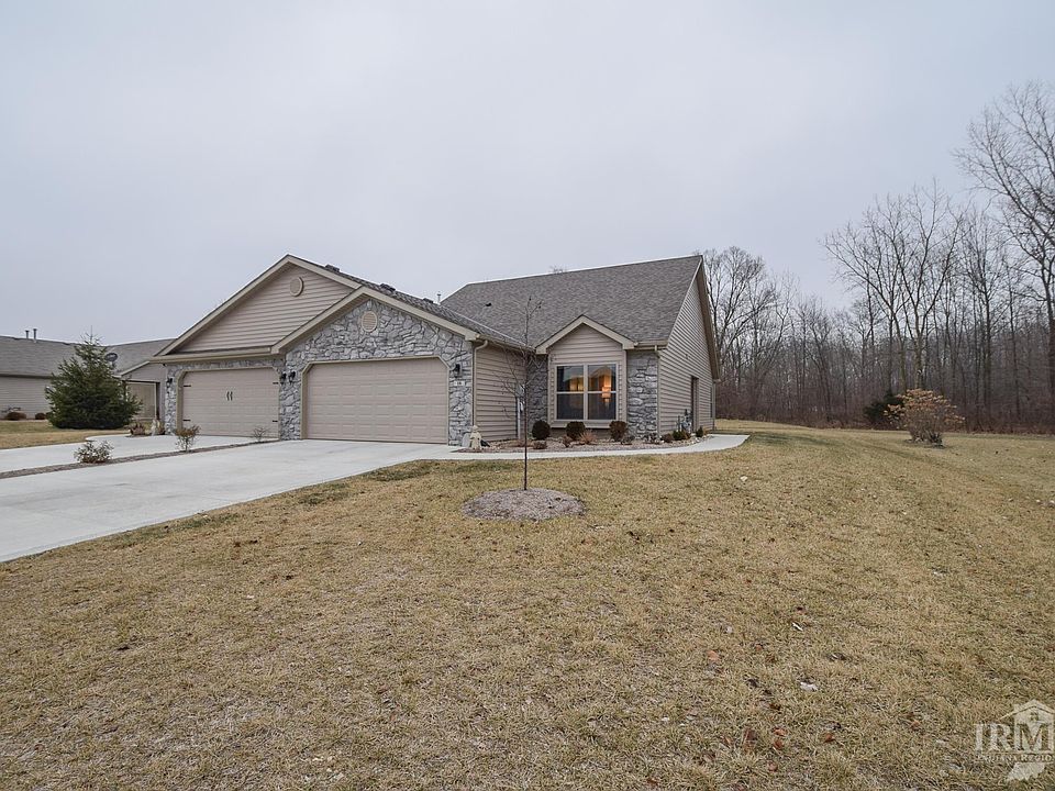1st image of 18 Clubview Dr