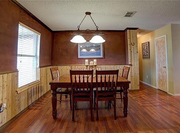 4th image of 1607 Hickory Creek Ln