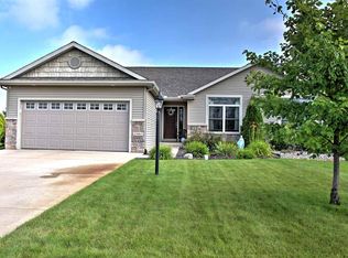 25883 Northland Crossing Dr, Elkhart, IN 46514