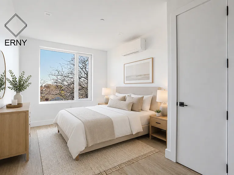 1351 Brooklyn Ave #5 — Photo 3