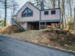 540 W Shore Dr, Lucas, OH 44843